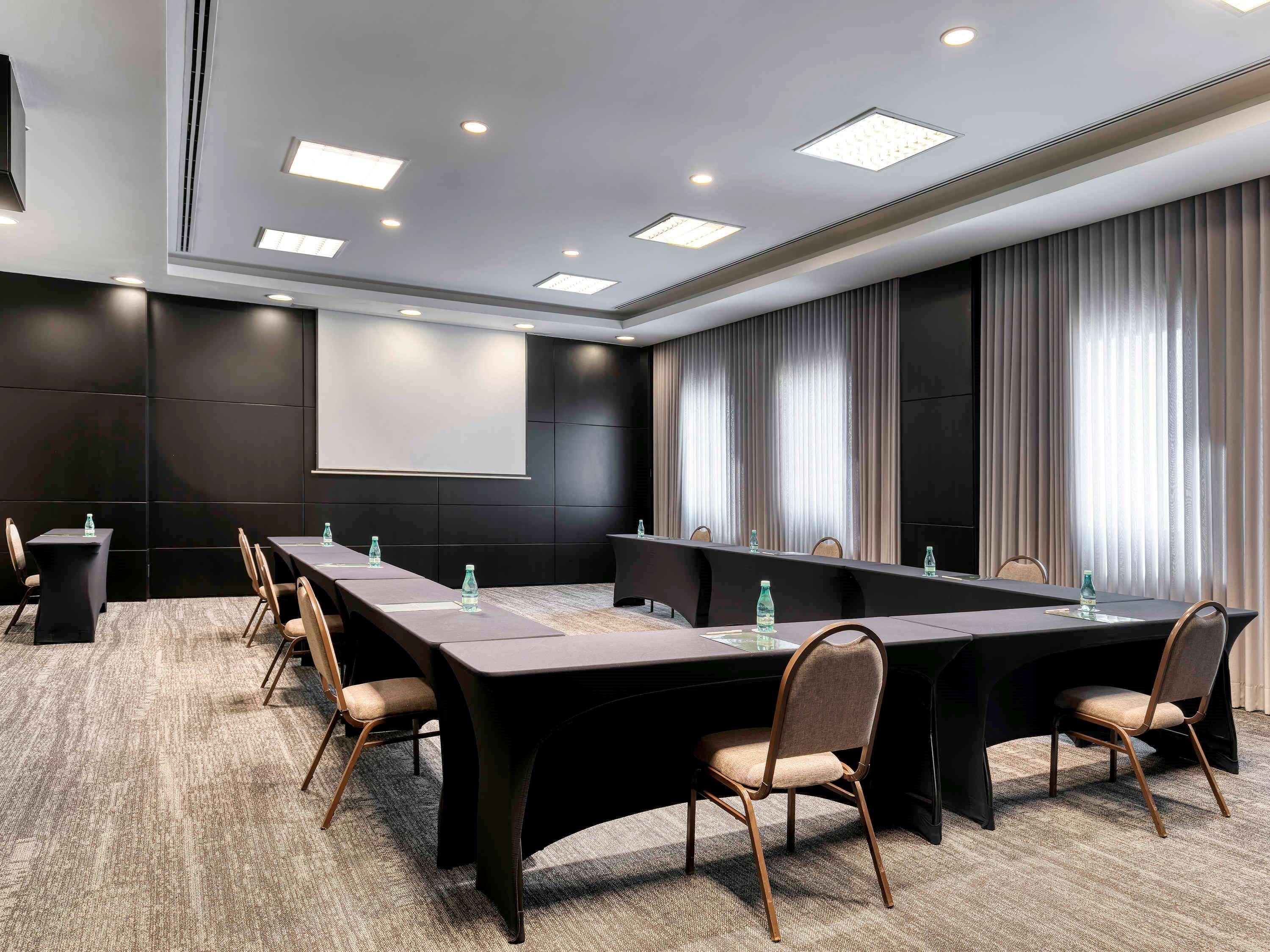 Hotel Caesar Business Belvedere 4*